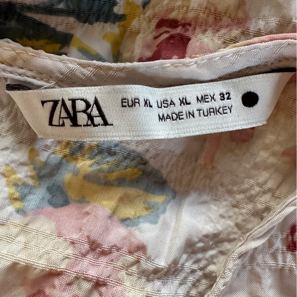 Zara Cream Floral Textured Dress - Picture 3 of 4